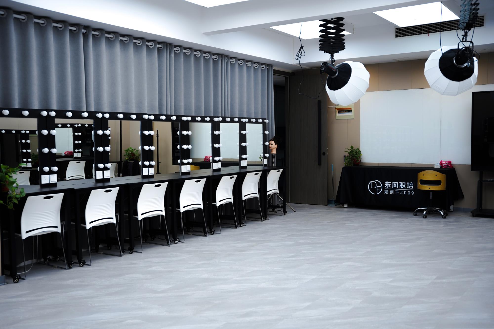 徐州东风美业学校品牌介绍